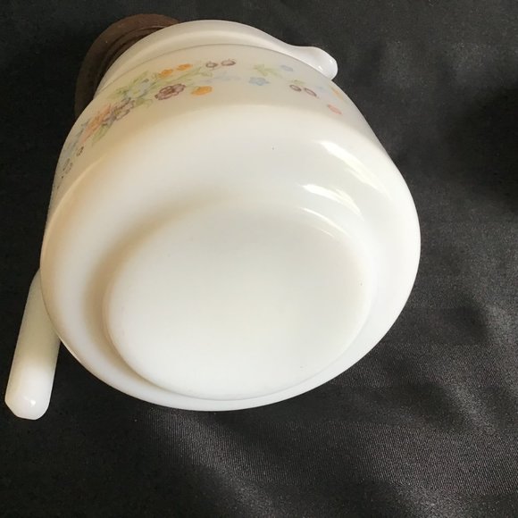 Milk Glass Coffee Pot Vintage Made in France - Picture 4 of 4